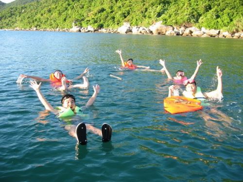 diving in Da Nang